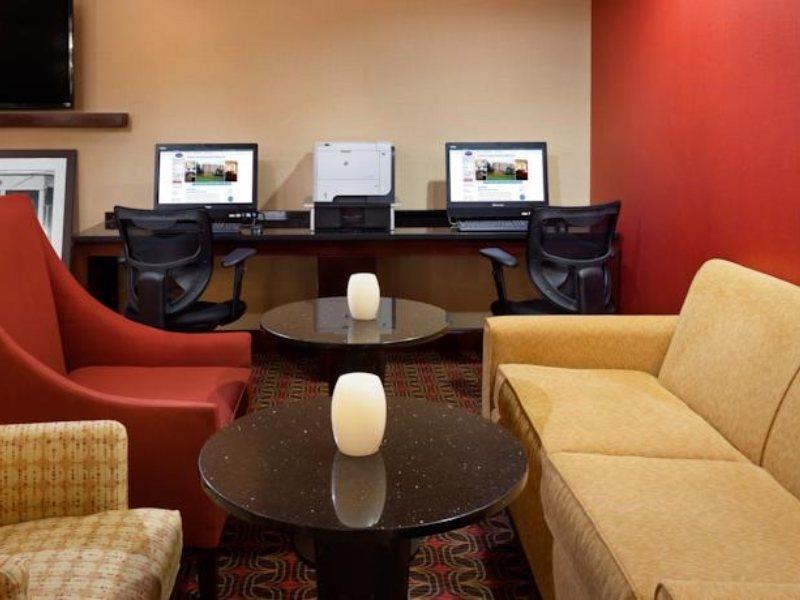 Hampton Inn & Suites Tampa Ybor City Downtown Exterior foto