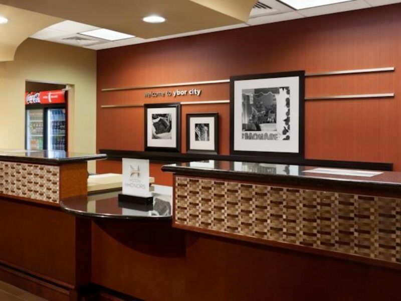 Hampton Inn & Suites Tampa Ybor City Downtown Exterior foto